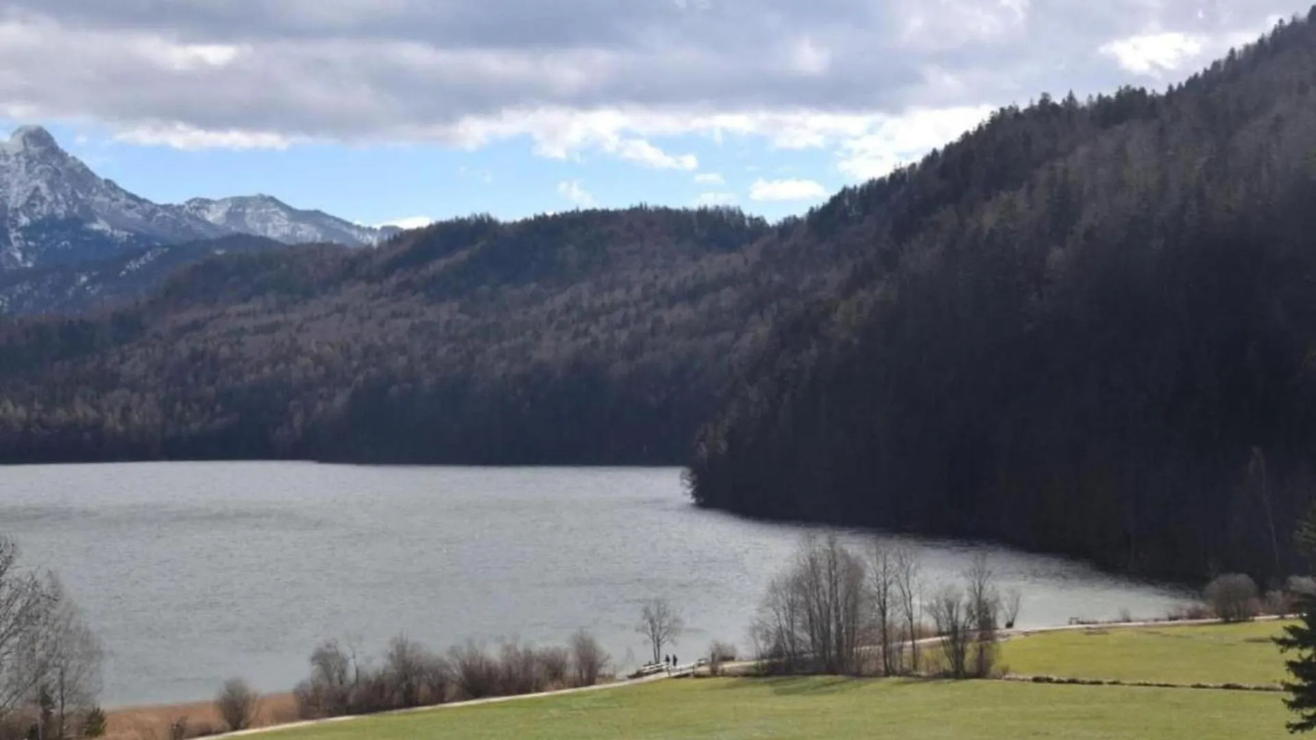 Beautiful Holiday Home With Shared Pool Nesselwang